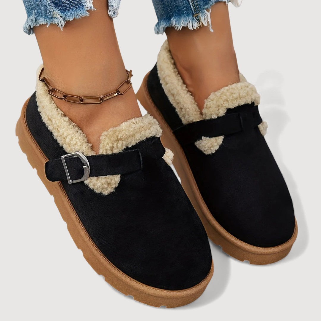Auvira – Cosy Buckle Clogs
