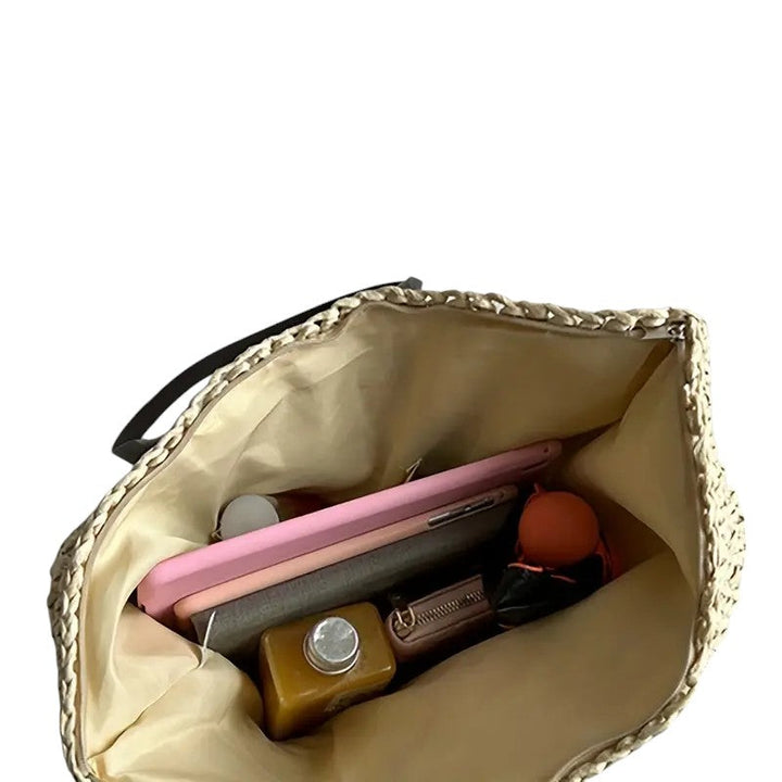 Léora. - Woven Tote Bag