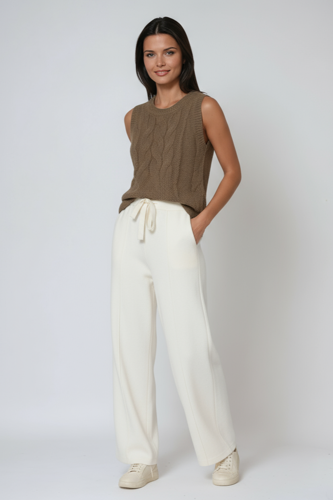 Trousers | Straight Legs and Drawstring Waist