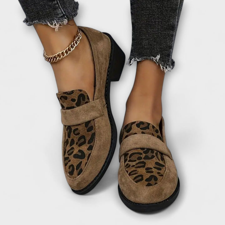 Karla – Elegant Women's Shoes with Leopard Print